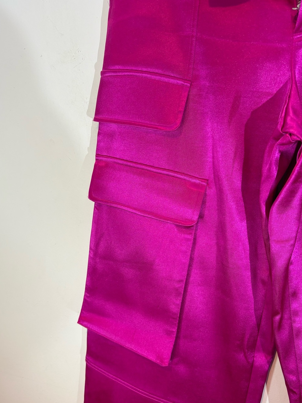 FRAME Relaxed Straight Satin Cargo Pants Magenta Pink Wide Leg Size 0 NWOT - Picture 12 of 13
